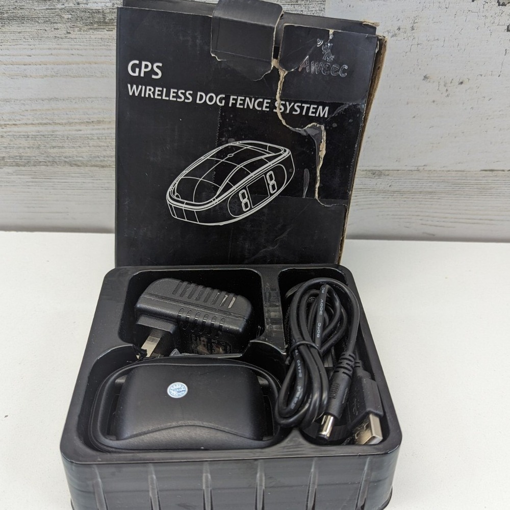 Aweec BHCEY GPS Wireless Dog Fence System Black Rechargeable Pet Containment